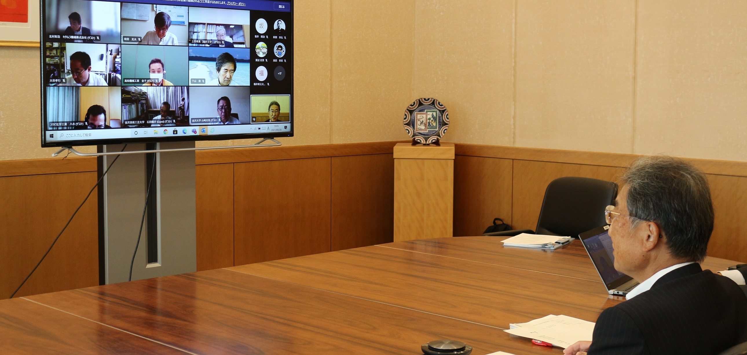 懇談会(金井会長)