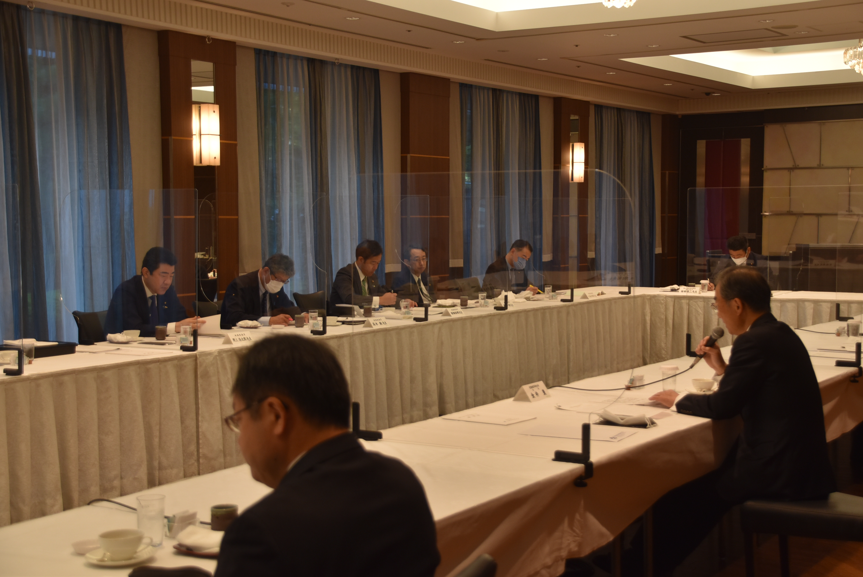 221116_朝食懇談会 写真②.jpg